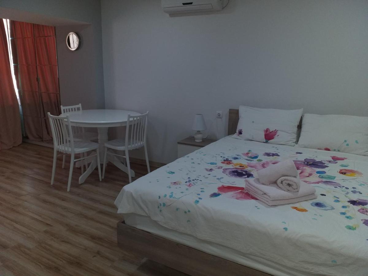 טביליסי Boutique Apartment 17 מראה חיצוני תמונה