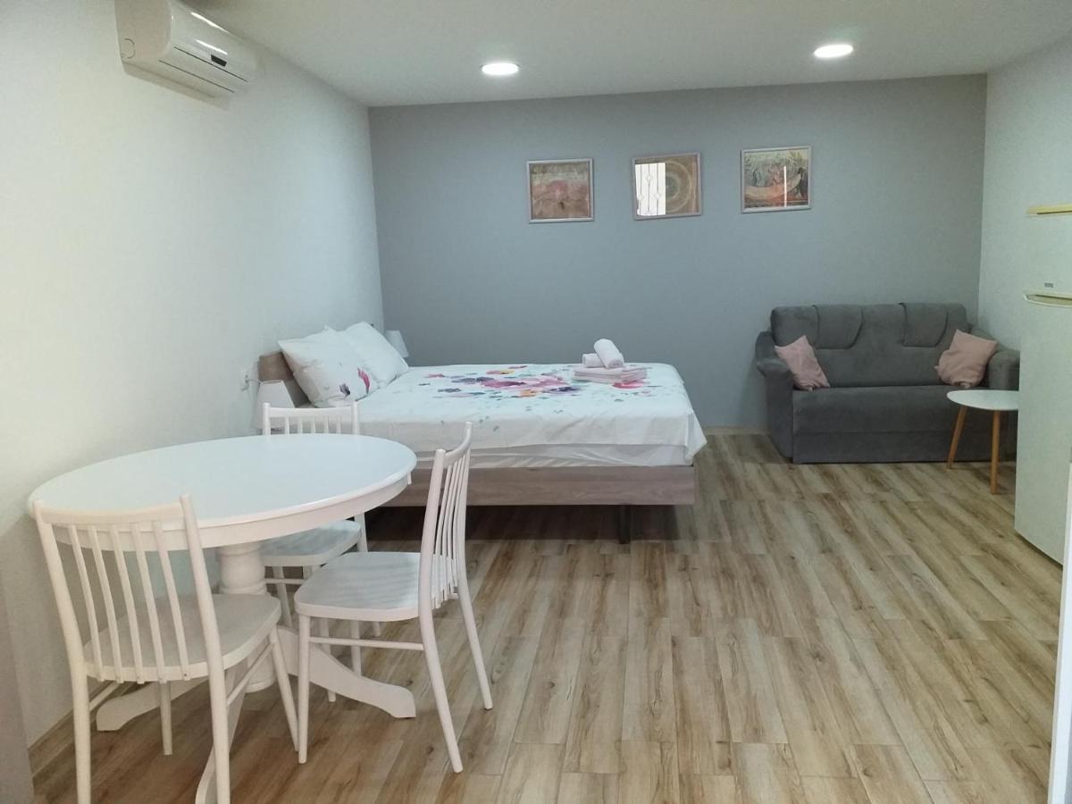 טביליסי Boutique Apartment 17 מראה חיצוני תמונה